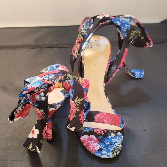 BRAND NEW NINE WEST KOBS ANKLE BOWNOT TIE SANDAL (WOMEN) - Picture 12 of 16